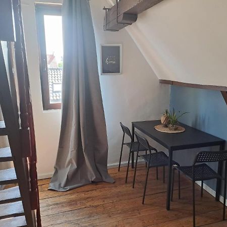 The 16Th Century Duplex In The City Center Apartment Antwerp Exterior photo