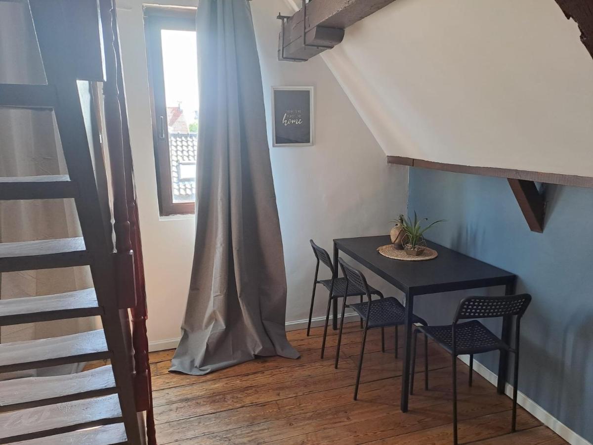The 16Th Century Duplex In The City Center Apartment Antwerp Exterior photo